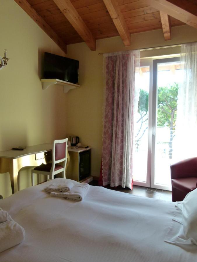 Boutique Hotel Bel Sito Wellness & Private Spa Bardolino Ngoại thất bức ảnh