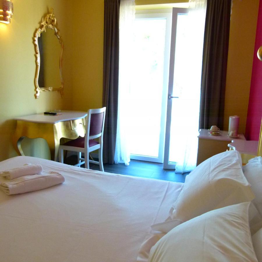 Boutique Hotel Bel Sito Wellness & Private Spa Bardolino Ngoại thất bức ảnh